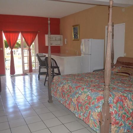 Bay Heights B&B Gros Islet Ngoại thất bức ảnh