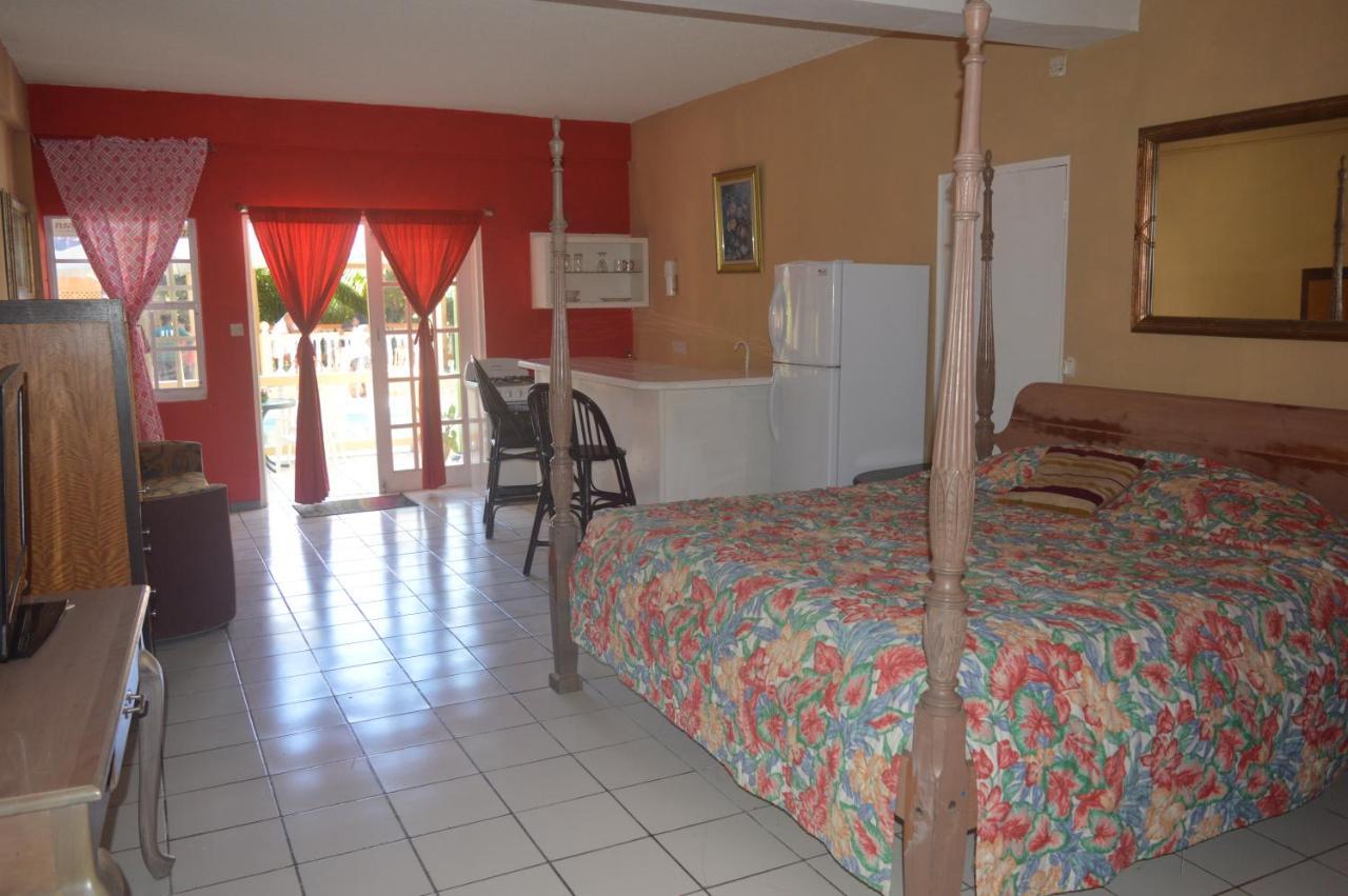Bay Heights B&B Gros Islet Ngoại thất bức ảnh