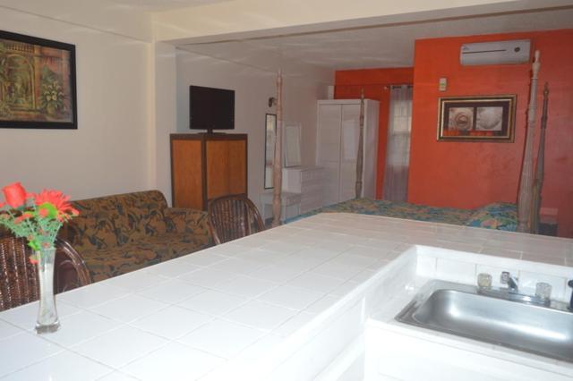 Bay Heights B&B Gros Islet Ngoại thất bức ảnh